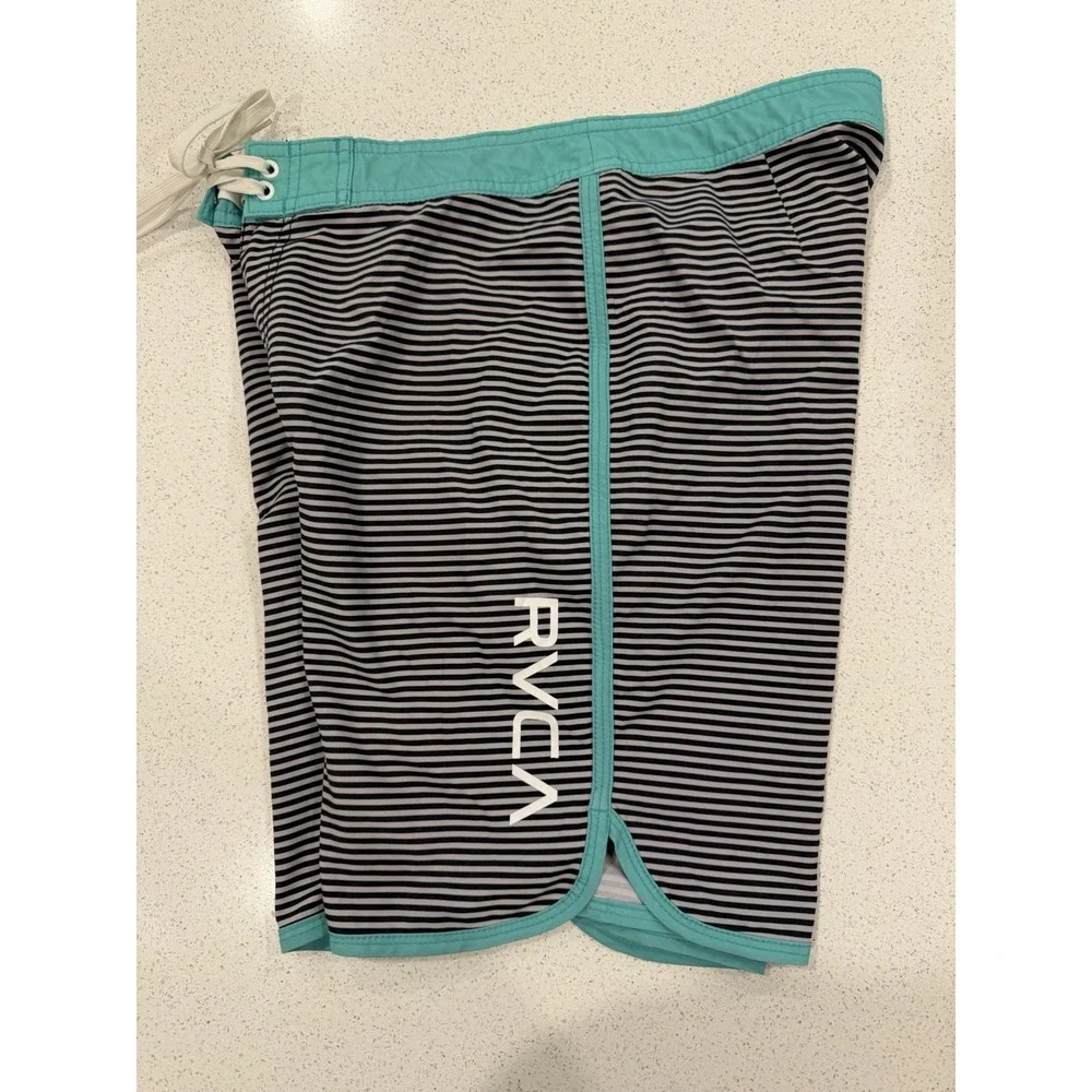 RVCA 0108 mens